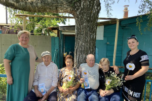 Поздравительная акция «Ромашковое настроение»
